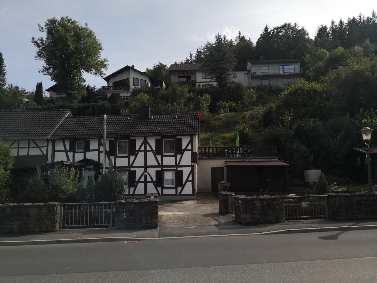 Haus Am Fluss Villa Kall Dış mekan fotoğraf